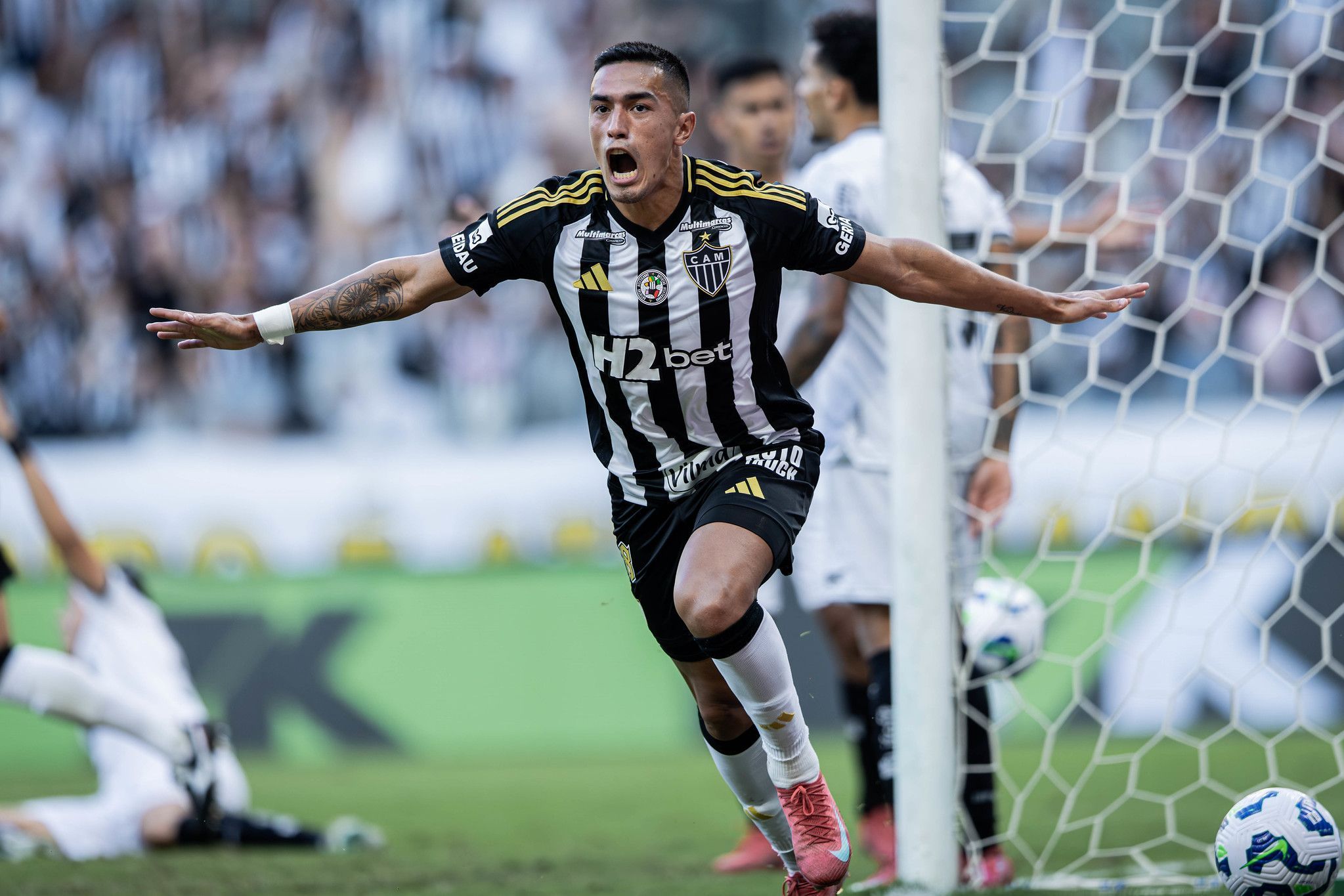 Vasco x Atlético: veja as escalações para o confronto pelo Brasileirão