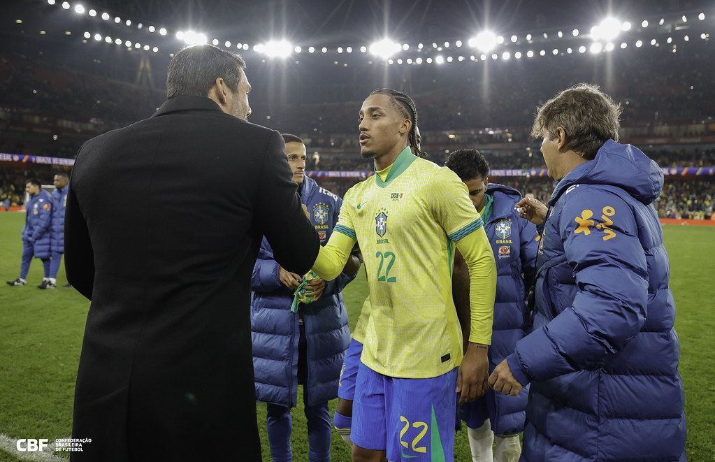 João Pedro manda recado após ficar fora da lista da Seleção Brasileira para a Copa