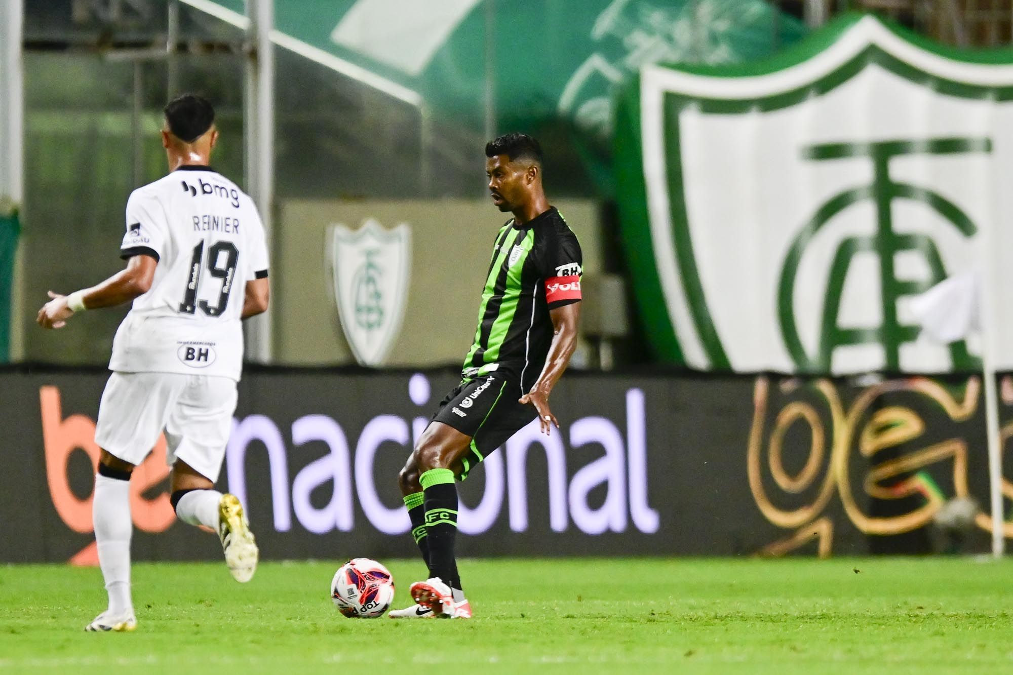 América: capitão retorna após três meses e vira opção para duelo pela Série B