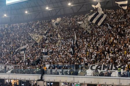 Torcida do Atlético presente na Arena MRV