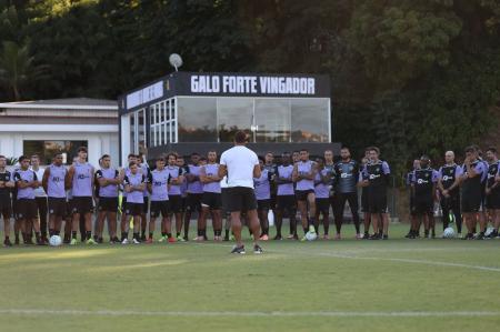 Despedida de Hulk na Cidade do Galo, centro de treinamento do Atlético