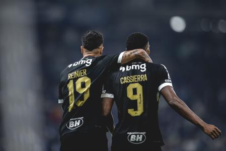 Reinier e Cassierra vibram com vitória do Atlético sobre o Cruzeiro