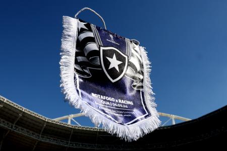 Botafogo vive crise financeira e administrativa