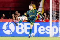 Goleiro do Sport atravessa fase decisiva e vira peça-chave na temporada