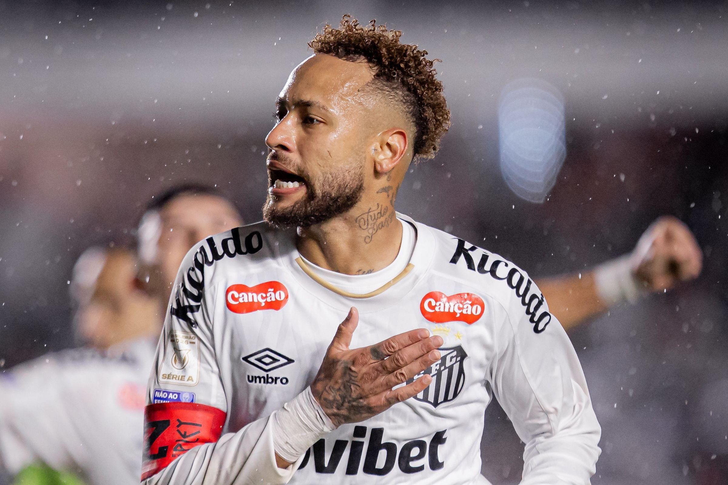 Jornal argentino repercute convocação de Neymar para a Copa do Mundo: 'Milagre'