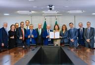 Comissão da MP das 'taxas das blusinhas' segue sem comando e atrasa início