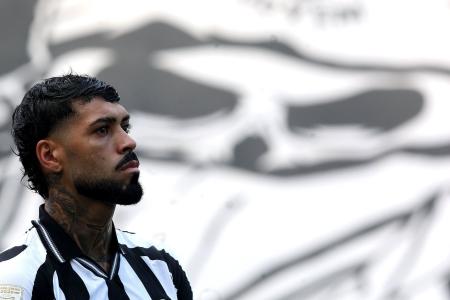 Barboza, zagueiro do Botafogo