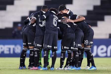 Botafogo em jogo com o Independiente Petrolero