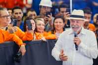Lula ataca Flávio Bolsonaro após classificação de PCC e CV pelos EUA: 'traidor'