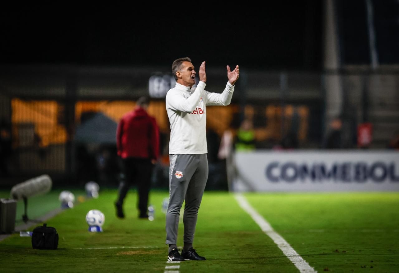 Quem o Bragantino enfrentará nos playoffs da Copa Sul-Americana