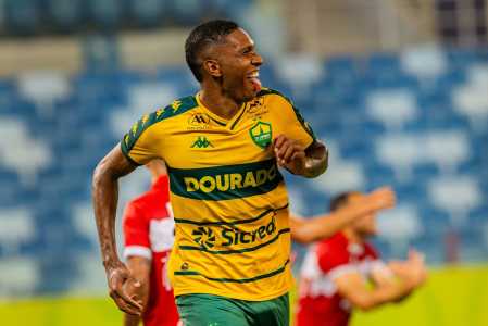 Cuiabá vence CRB pela Série B do Brasileiro