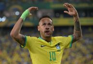 Pesquisa aponta 'defesa' de usuários a Neymar às vésperas de convocação para a Copa