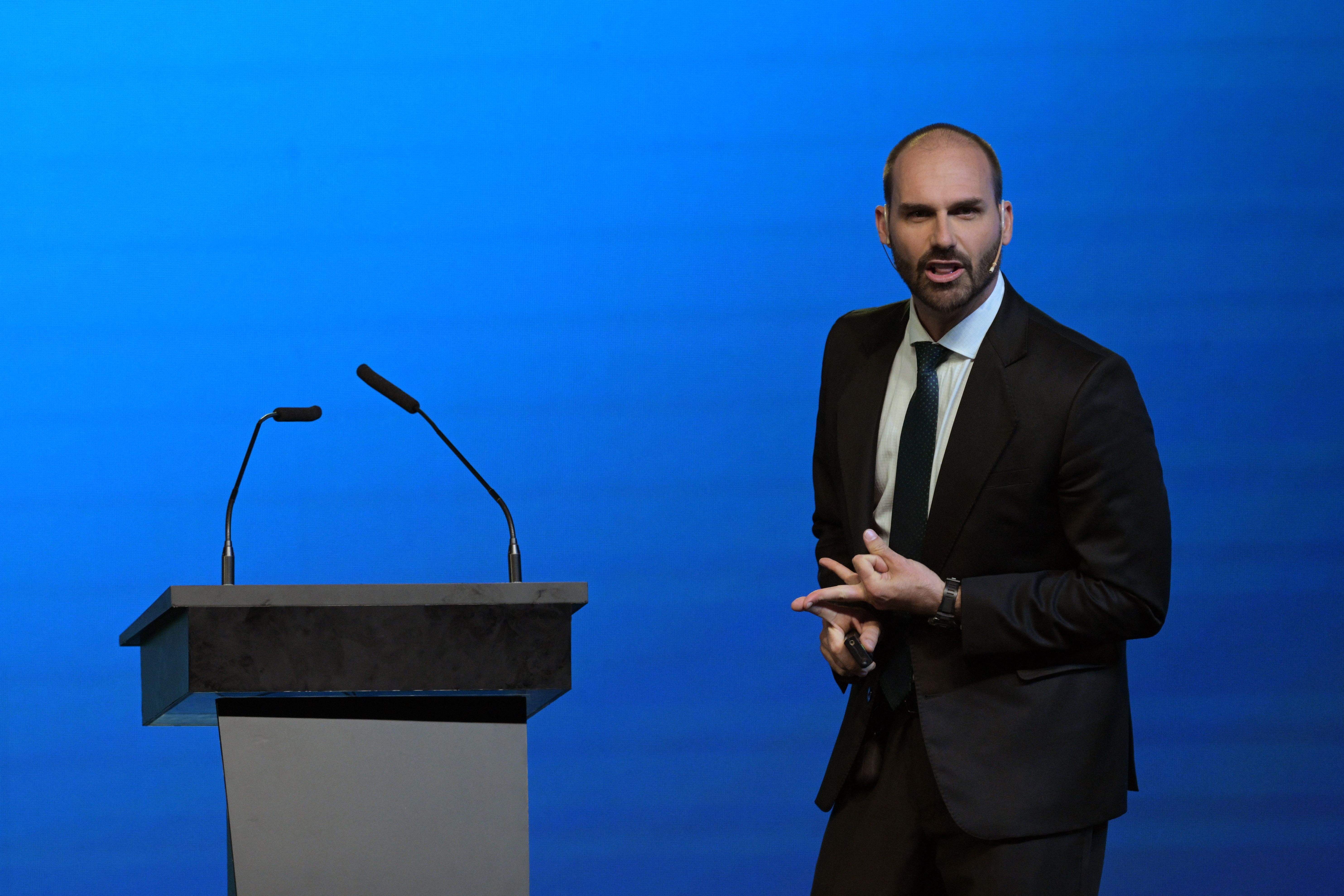 Eduardo Bolsonaro diz que qualquer condenação contra ele no STF é 'nula'