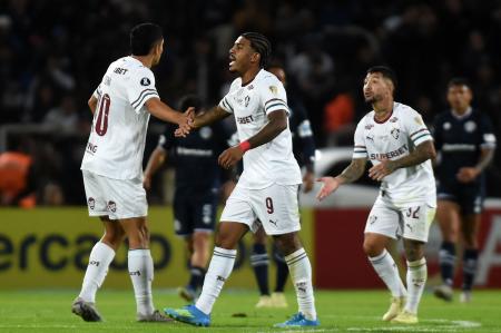 John Kennedy definiu no fim o empate para o Fluminense