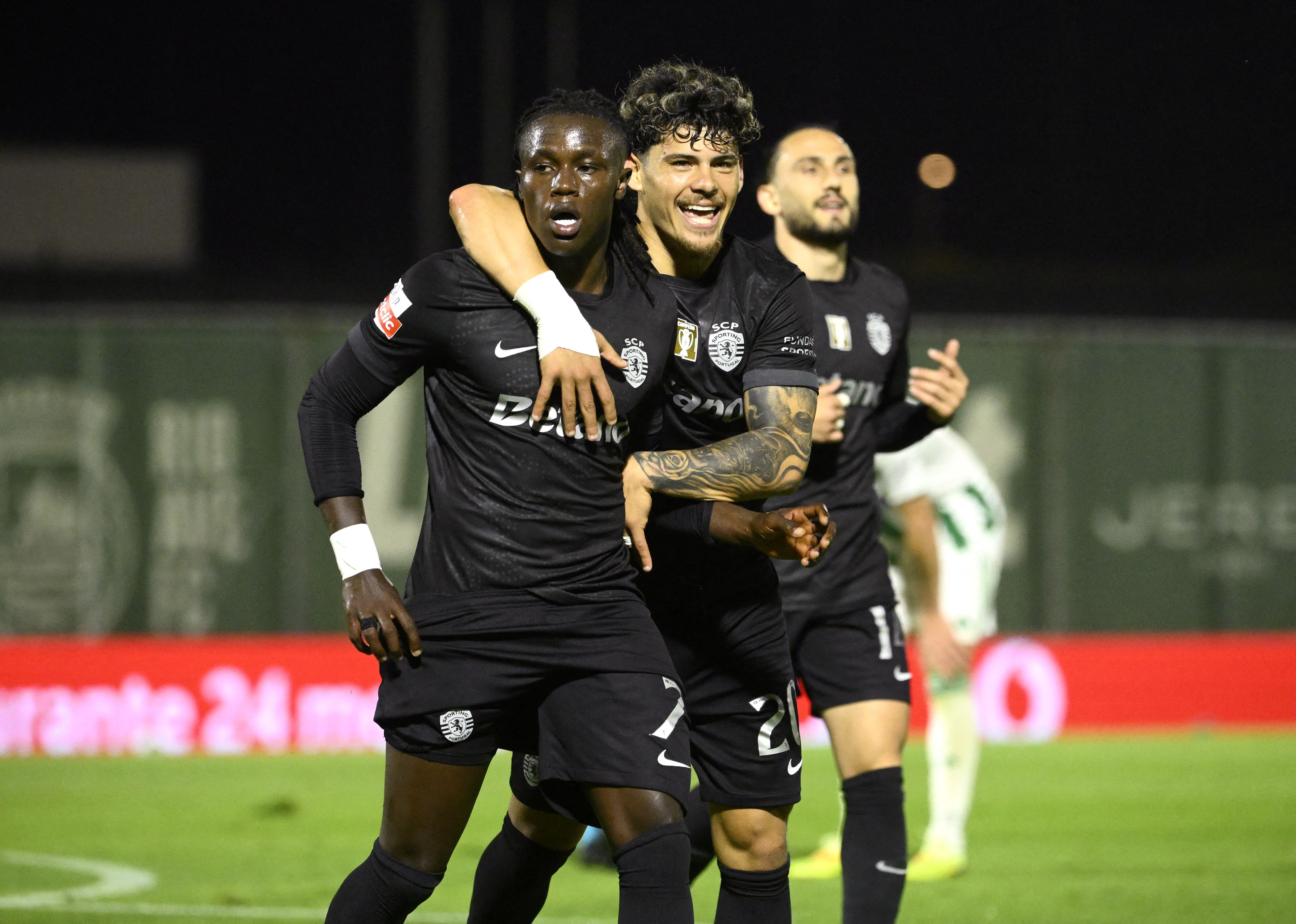 Sporting goleia Rio Ave, vê Benfica empatar e assume vice-liderança do Português