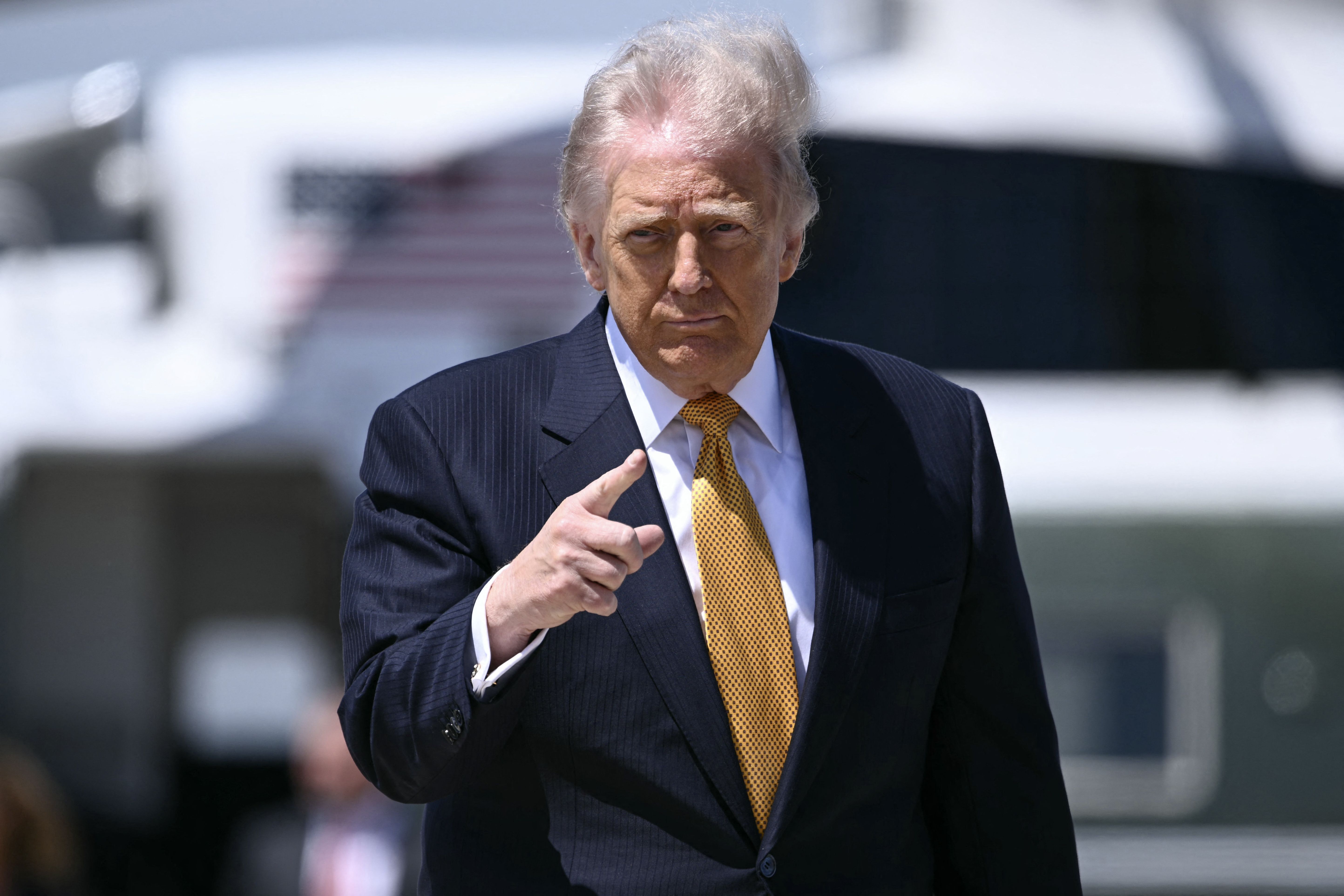 Trump anuncia envio de 5 mil soldados dos EUA para a Polônia