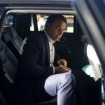 Após vazamento de áudio, Flávio Bolsonaro faz 1ª reunião com a bancada