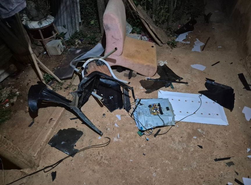 Homem é preso por ameaças e quebradeira em casa de mãe idosa