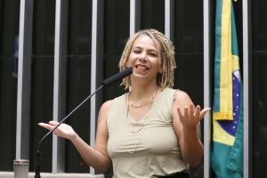 Áurea reforça desejo de 'dobradinha' com Marília na disputa ao Senado em Minas