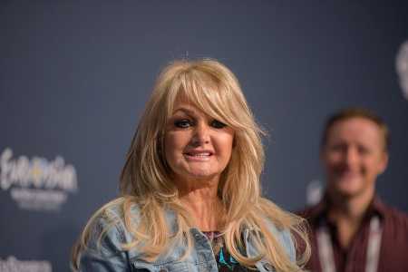 Bonnie Tyler está internada em Portugal