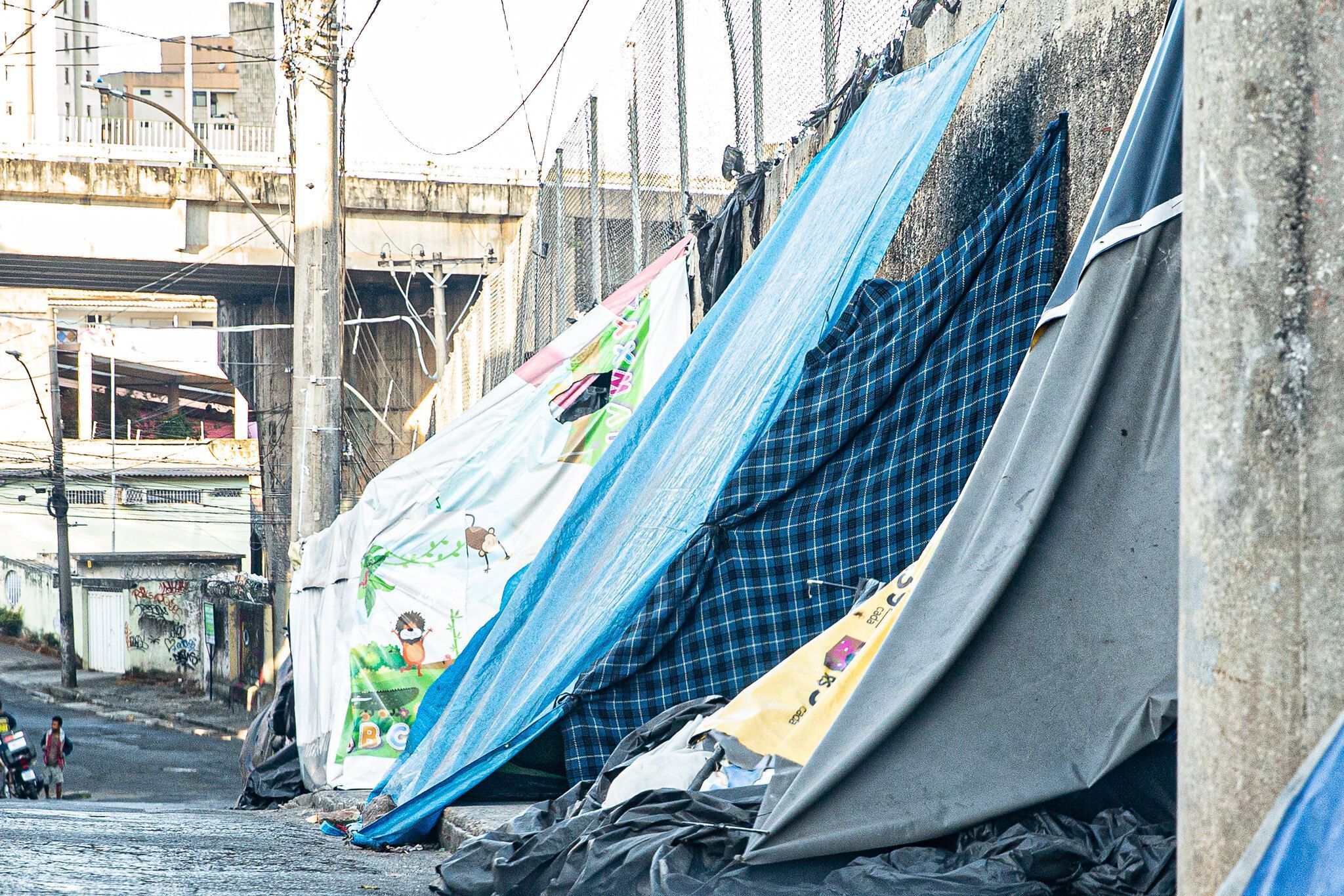 'Pacote' de projetos para pessoas em situação de rua ganha força na Câmara de BH
