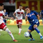 Fortaleza perde pênalti, mas segura pressão do CRB e vai às oitavas da Copa do Brasil