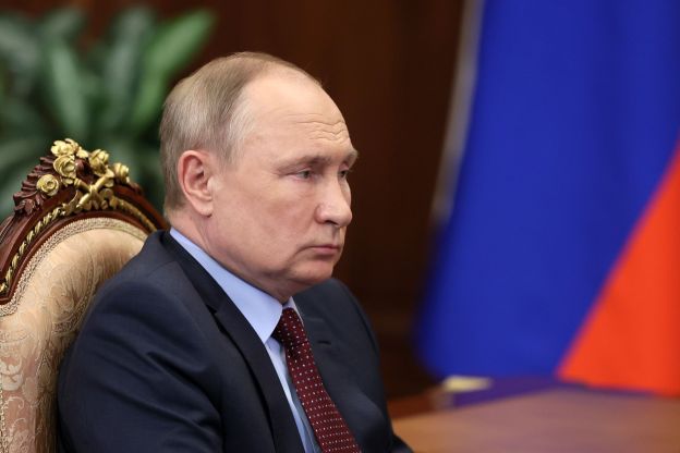 Putin diz acreditar que guerra com a Ucrânia se aproxima do fim