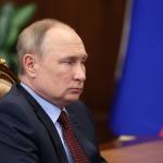 Putin reconhece ‘certa escassez’ de combustível após ataques da Ucrânia