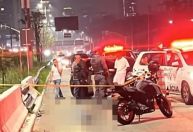 Mulher morre em acidente de moto ao tentar fugir de assalto em SP