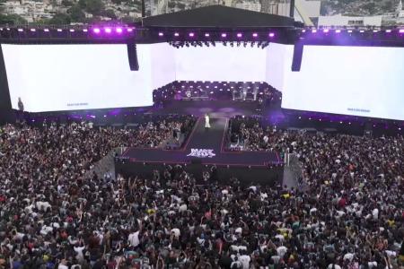 Marcha Para Jesus atrai multidão e reúne artistas gospel no Rio de Janeiro