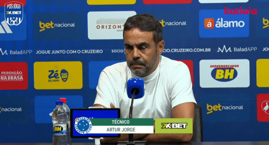Artur Jorge, técnico do Cruzeiro, após a derrota para o Atlético