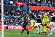 Richarlison marca, Tottenham vence o Aston Villa e deixa zona de rebaixamento da Premier League