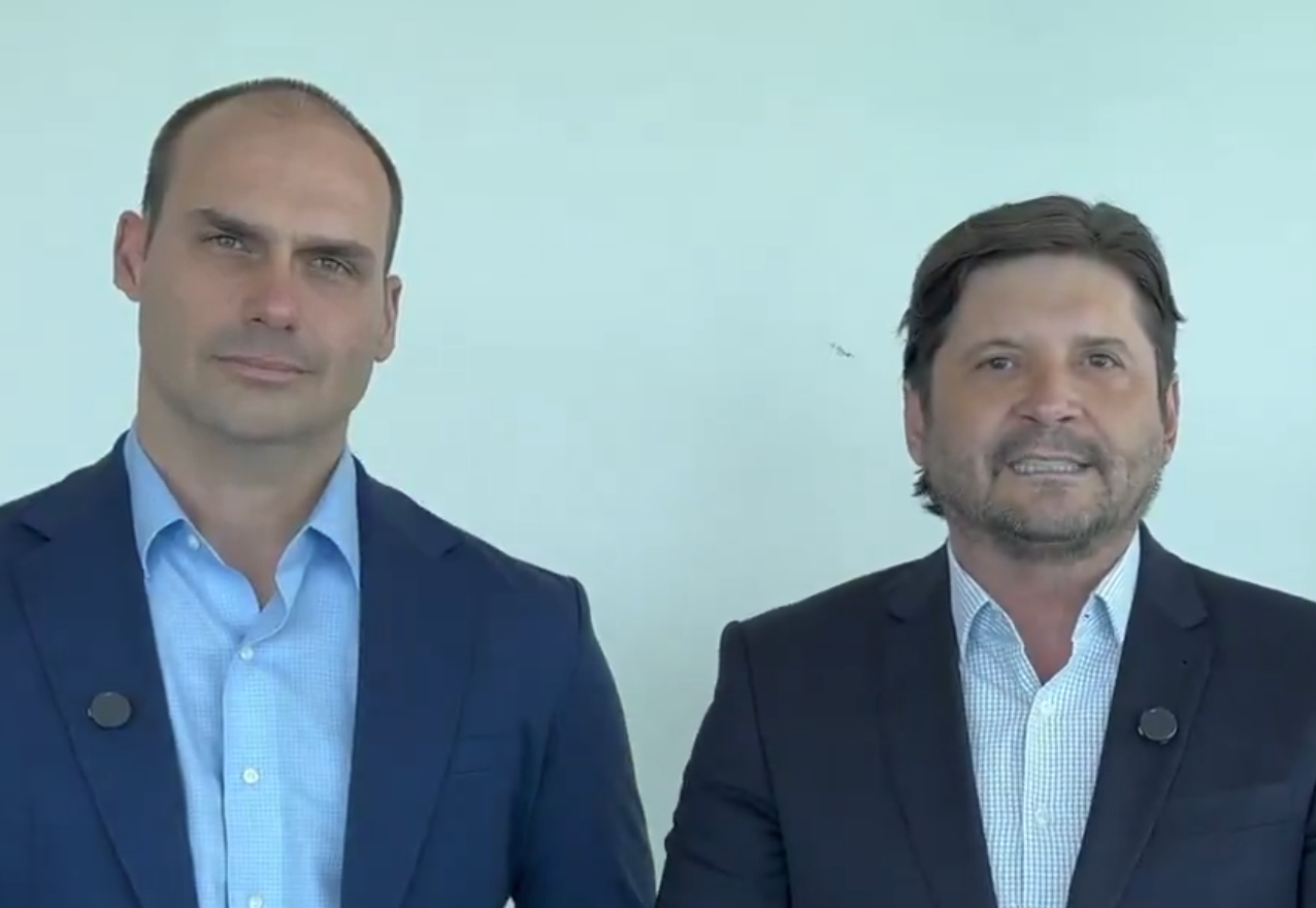 Eduardo Bolsonaro confirma André do Prado como pré-candidato ao Senado em SP