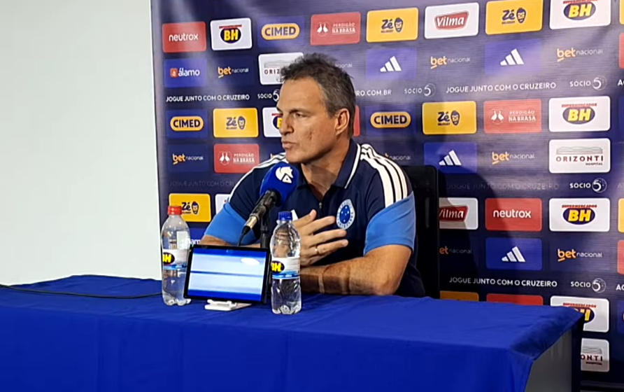 Bruno Spindel critica arbitragem após vitória do Cruzeiro em Salvador e pede critérios claros