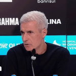 Luís Castro projeta retorno de titular do Grêmio contra o Bahia pelo Brasileiro