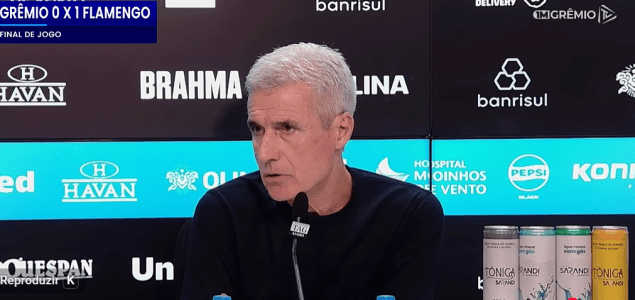 Luís Castro em entrevista coletiva do Grêmio após a derrota para o Flamengo
