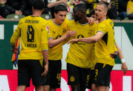 Brasileiro marca, e Borussia Dortmund vence Werder Bremen na última rodada da Bundesliga