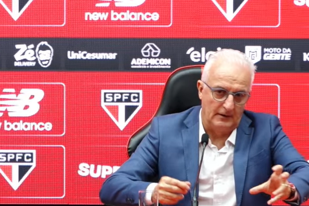 Dorival define prioridade no São Paulo e traça paralelo com Corinthians