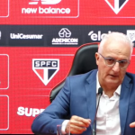 Dorival define prioridade no São Paulo e traça paralelo com Corinthians