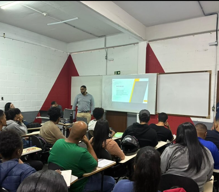 Suspensão de transporte preocupa estudantes de colégio técnico em Ouro Preto