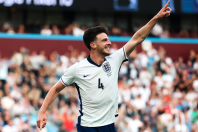 Rice: veja números, títulos e metas do jogador da Inglaterra na Copa