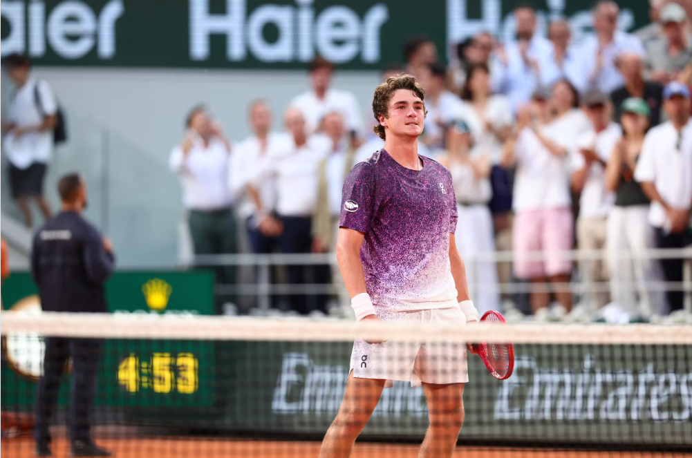 João Fonseca admite após vencer Djokovic de virada: 'Nem eu acreditava'