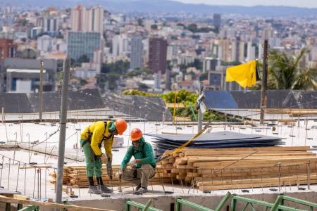 Compra de imóvel: como avaliar se uma construtora é confiável?