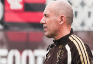 Escalação do Flamengo: Jardim lida com desfalques em clássico com o Vasco