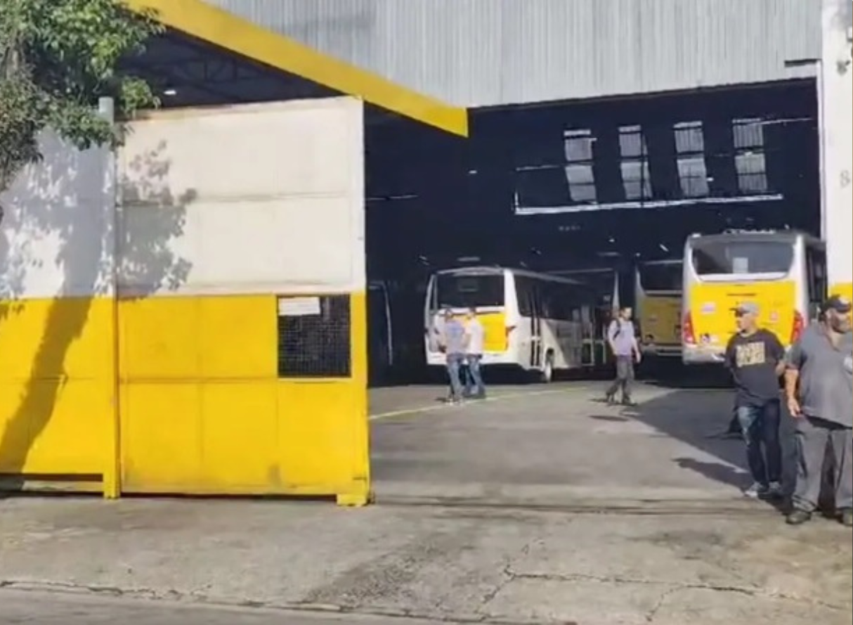 Presidente afastado de empresa de ônibus de SP suspeito de elo com PCC é preso