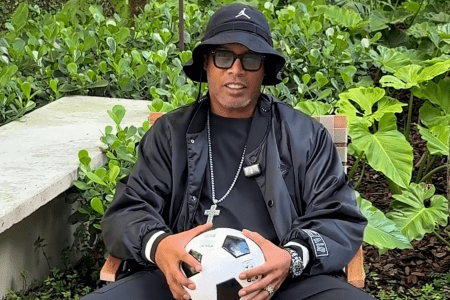 Ronaldinho Gaúcho opinou sobre a presença de Neymar na Seleção Brasileira