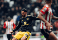 Matheus Cunha vai mal, e United apenas empata com Sunderland pela Premier League