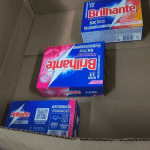 Mulher compra notebook em loja online e recebe caixas de sabão em pó em SP
