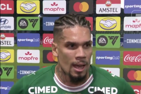 Paulinho, atacante do Palmeiras
