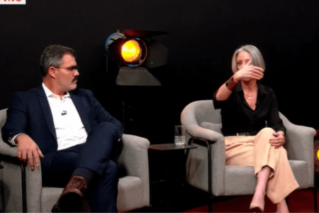 Juliano Cazarré e Vera Iaconelli debatem sobre violência no Brasil • Reprodução | Globonews